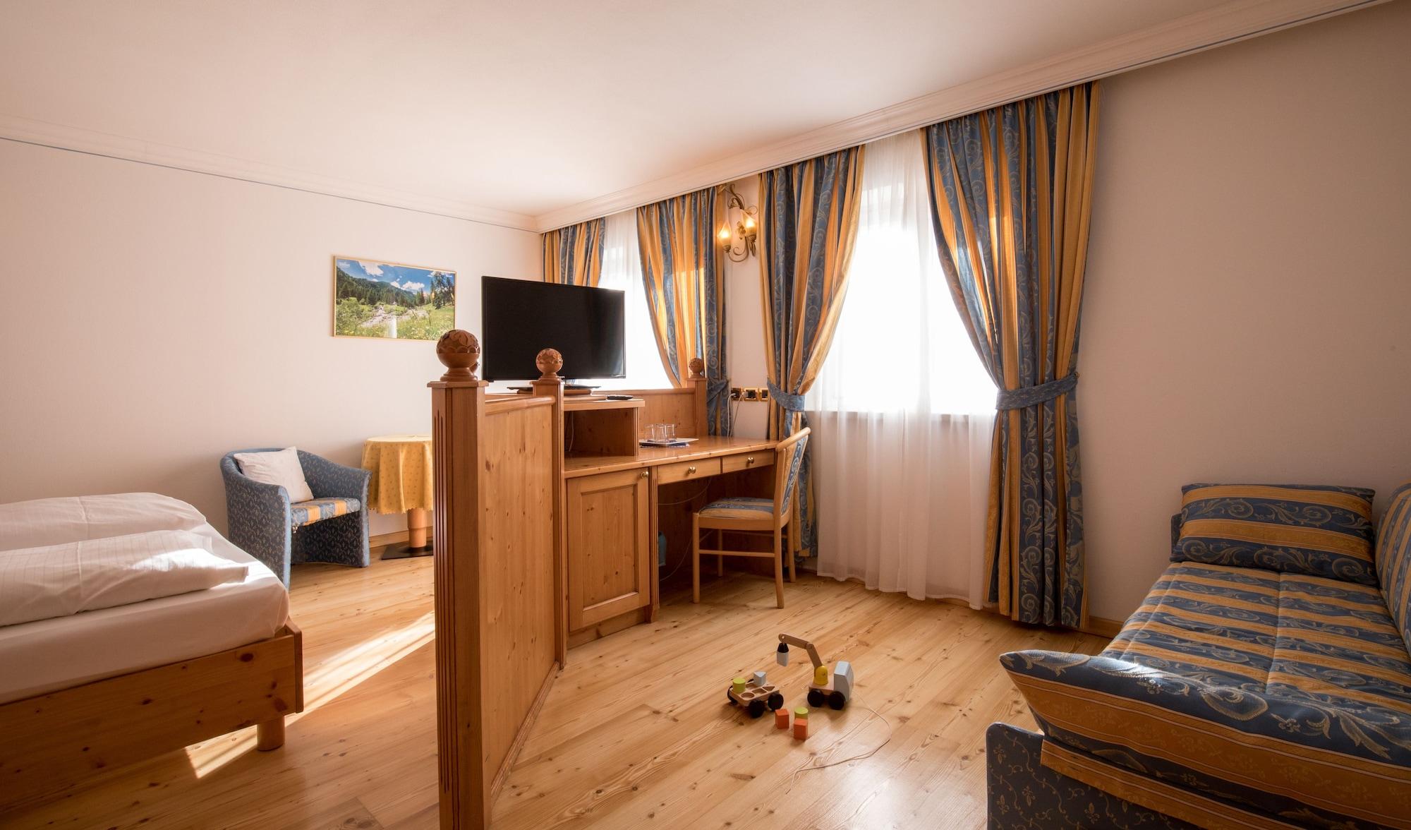 Hotel Chalet All'Imperatore Madonna di Campiglio Luaran gambar