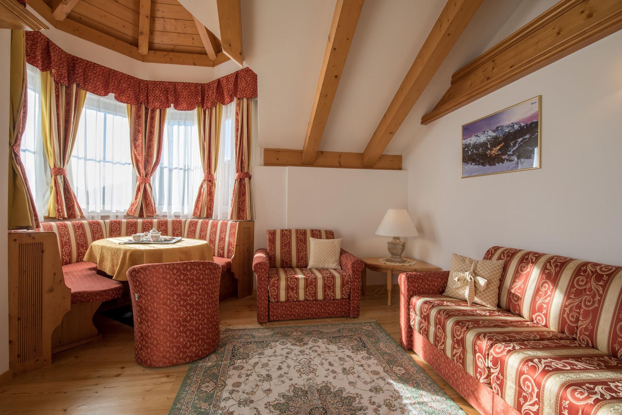 Hotel Chalet All'Imperatore Madonna di Campiglio Luaran gambar