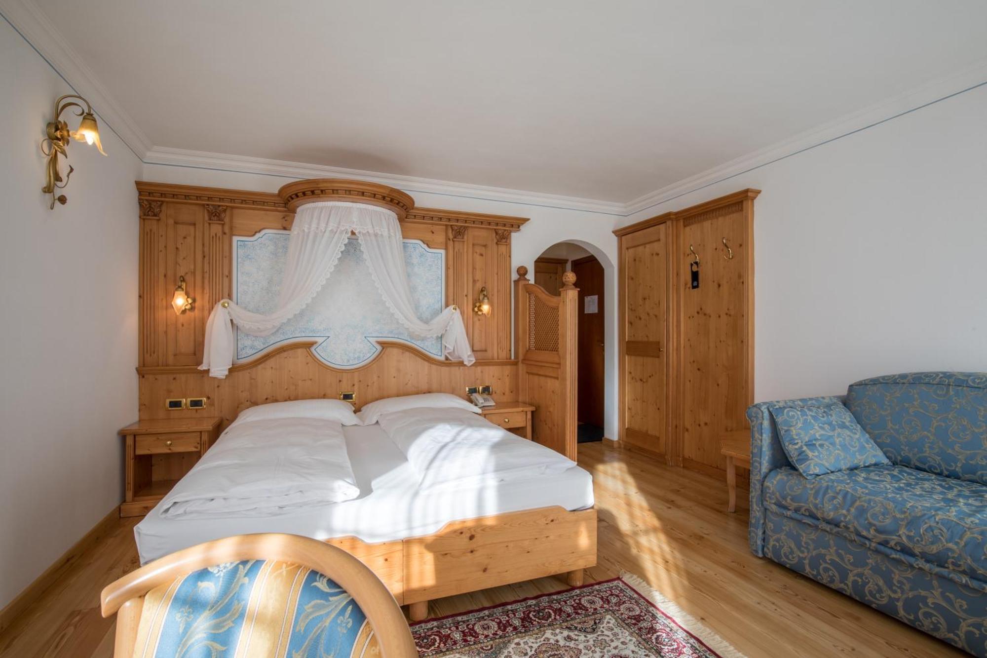Hotel Chalet All'Imperatore Madonna di Campiglio Luaran gambar