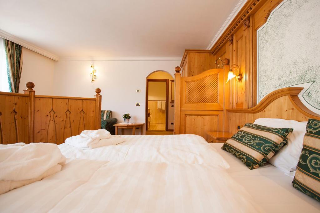 Hotel Chalet All'Imperatore Madonna di Campiglio Luaran gambar