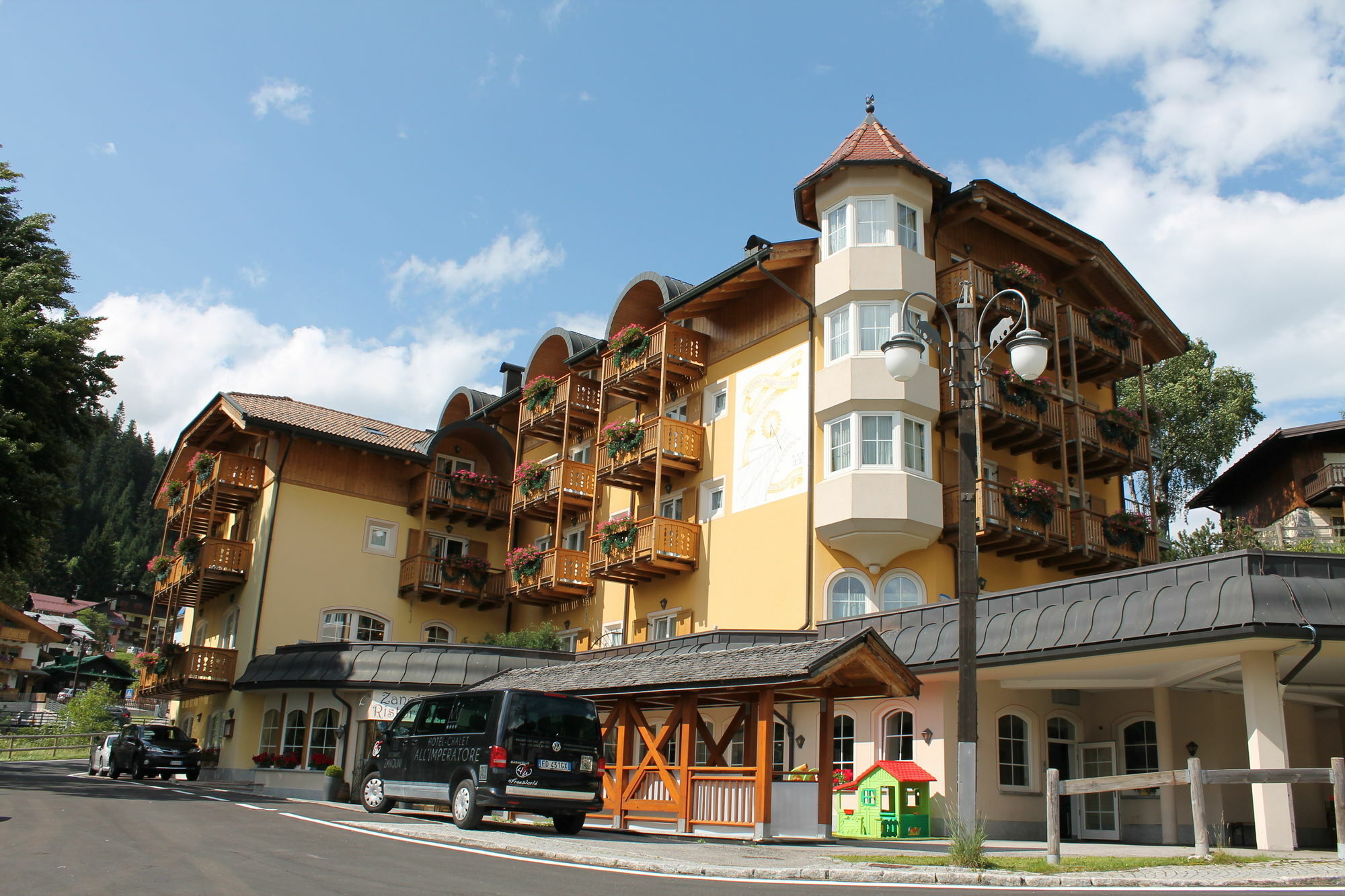 Hotel Chalet All'Imperatore Madonna di Campiglio Luaran gambar